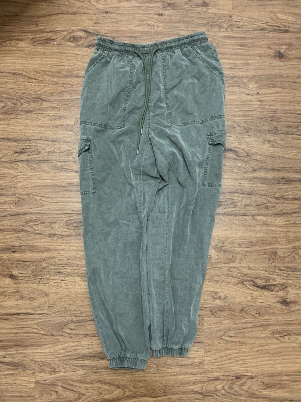 7 For All Mankind Green Joggers Size Medium